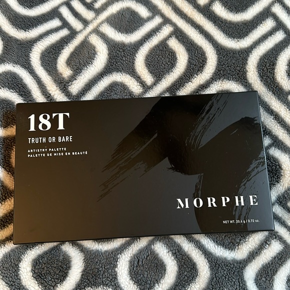 Morphe Truth or Bare 18T Eyeshadow Palette - Picture 2 of 6